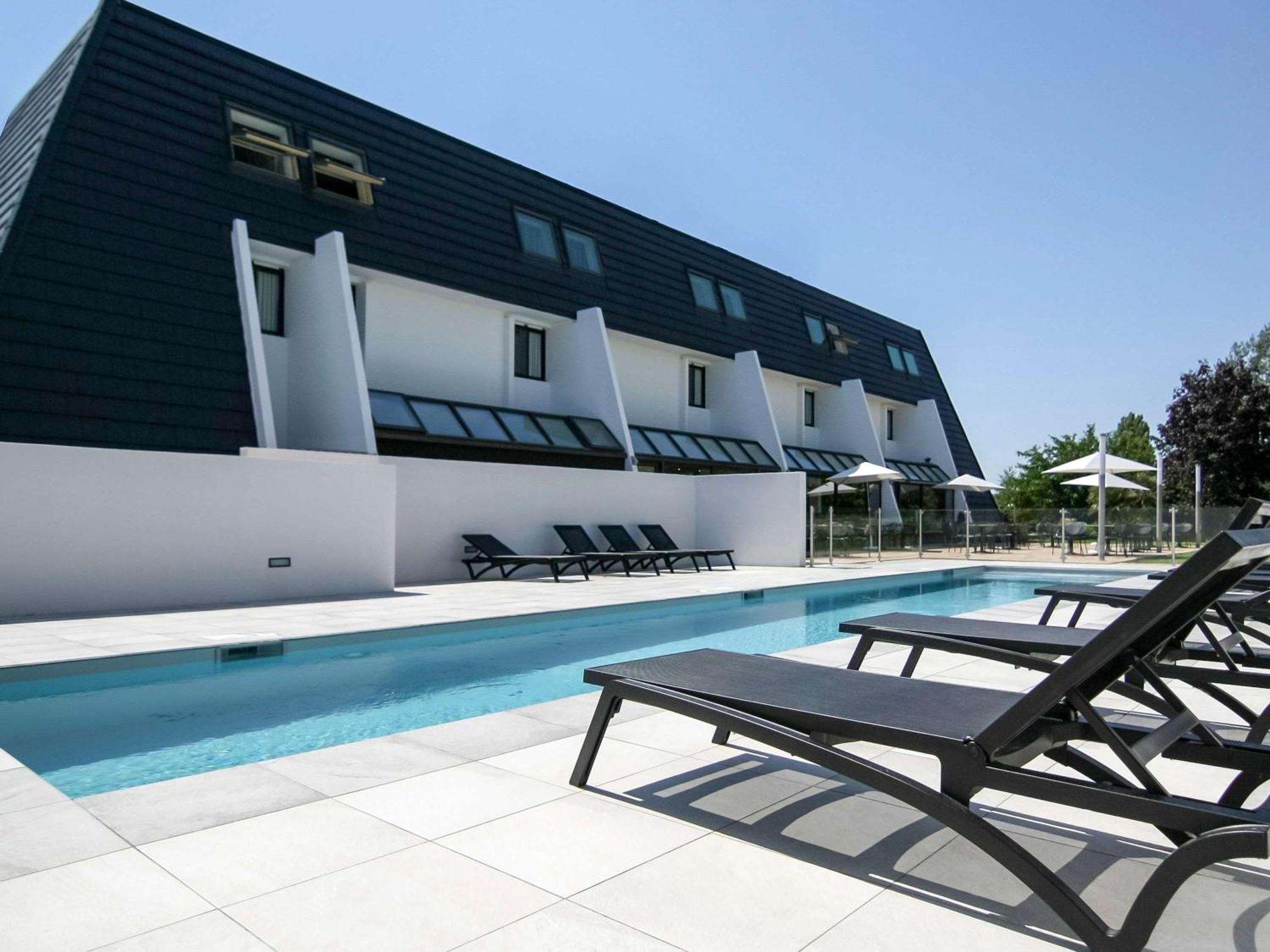Ibis Styles Toulouse Labege Hotel Exterior photo